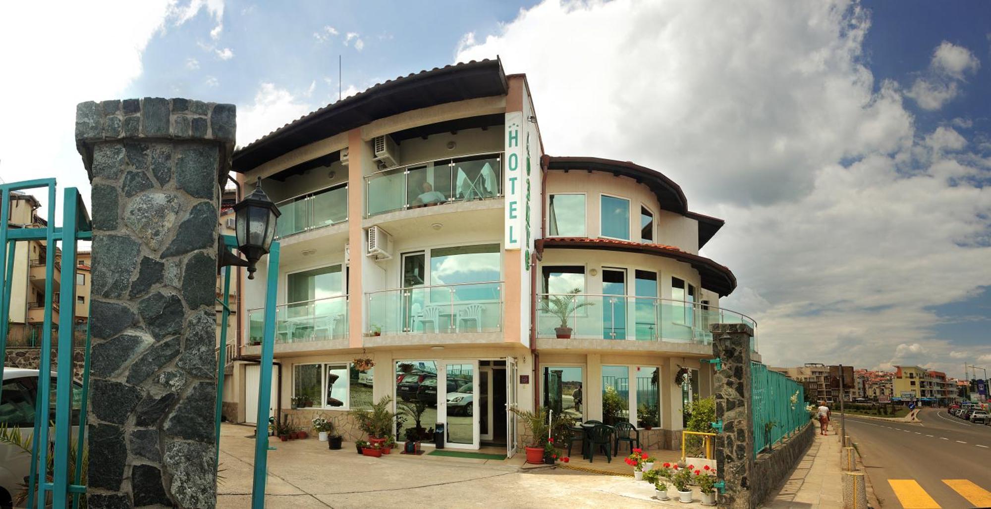 Hotel Lozite Süzebolu Dış mekan fotoğraf